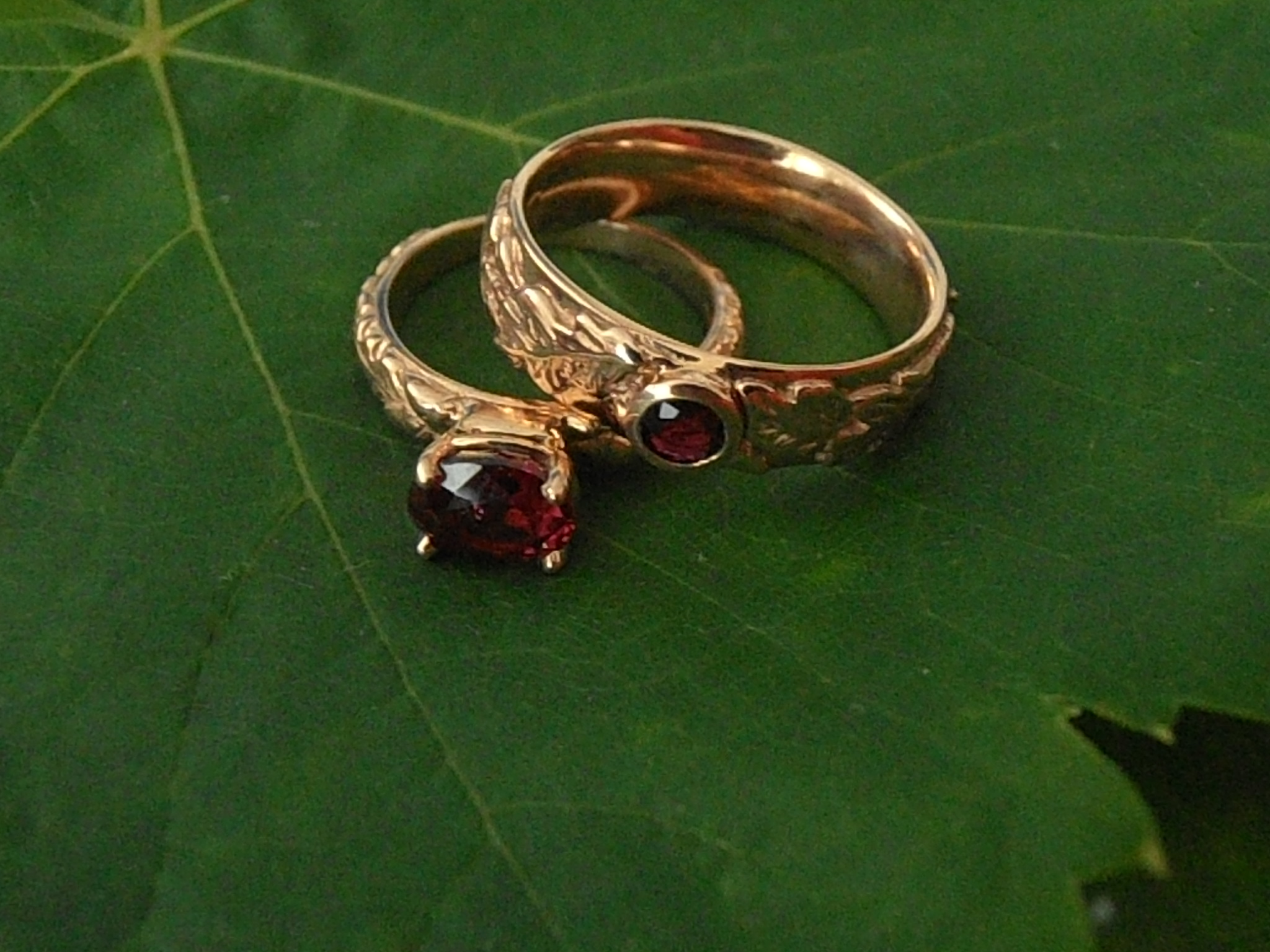 Rings: Wedding Rings Acorn & Oak Leaf